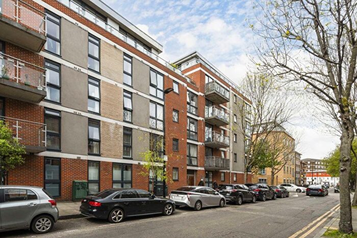 2 Bedroom Flat To Rent In Greatorex Street, Brick Lane, E1