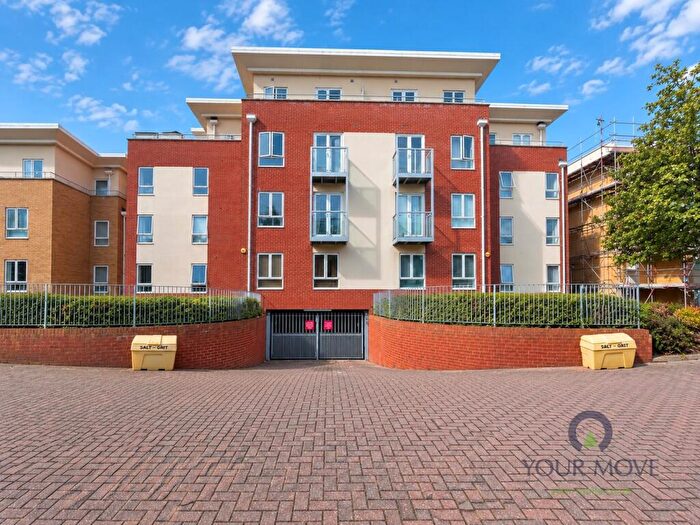 2 Bedroom Flat For Sale In Woodcote Road, Wallington, SM6