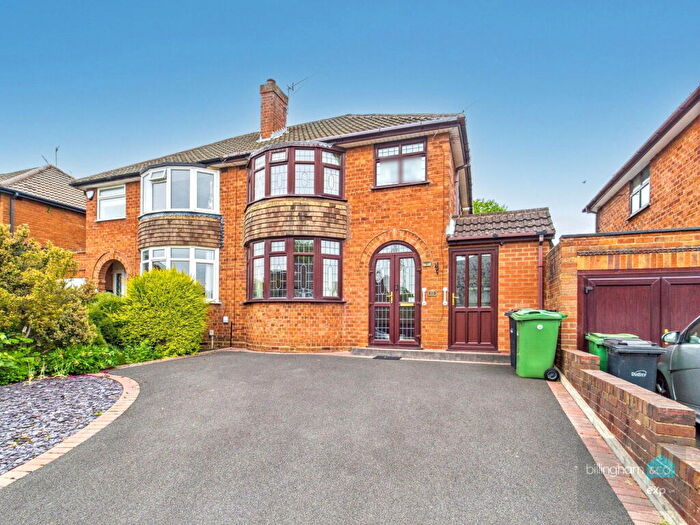 3 Bedroom Semi-Detached House For Sale In Wallows Wood, The Straits, Dudley, DY3
