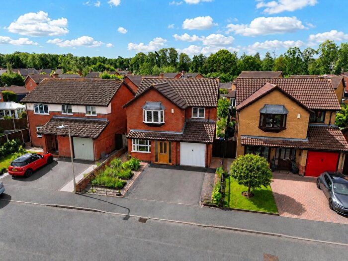 4 Bedroom Detached House For Sale In Lindisfarne Drive, Loughborough, LE11