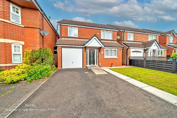 4 Bedroom Detached House For Sale In Goscote Road, Walsall, WS3