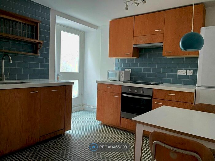 1 Bedroom Flat To Rent In Hanson Street, London, W1W