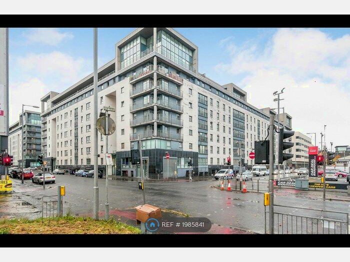 2 Bedroom Flat To Rent In Wallace Street, Glasgow, G5