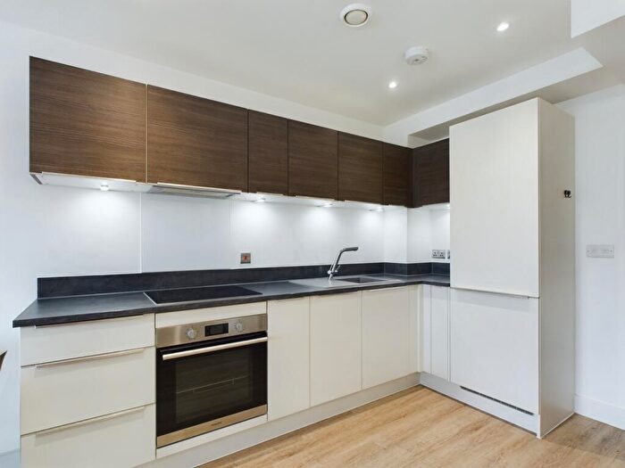 1 Bedroom Apartment To Rent In Clifton House Broadway, Peterborough, PE1