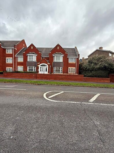 2 Bedroom Flat For Sale In Knaresborough Court, Milton Keynes, Buckinghamshire, MK3