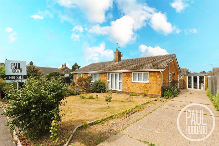 2 Bedroom Semi-Detached Bungalow For Sale In Cunningham Way, Pakefield, NR33