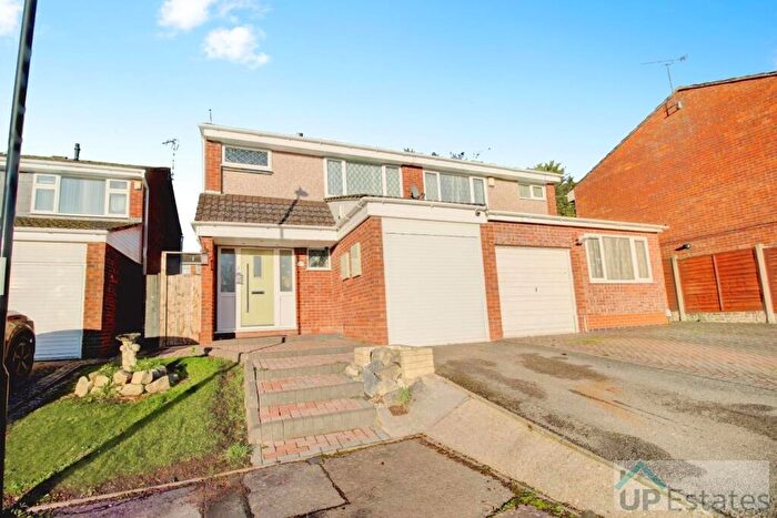 3 Bedroom Semi-Detached House For Sale In Warmwell Close, Walsgrave, Coventry, CV2