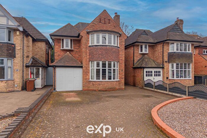 4 Bedroom Detached House For Sale In Shakespeare Drive, Shirley, B90