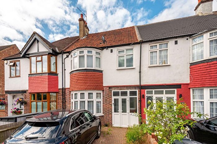 3 Bedroom Terraced House To Rent In Byron Avenue, New Malden, KT3