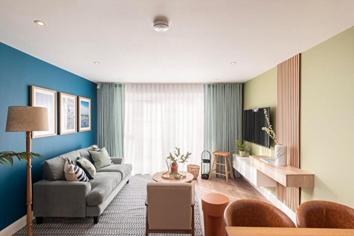 1 Bedroom Retirement Property For Sale In Pegasus Lymington Gate, - Pegasus Gate, Stanford Hill, Lymington, SO41