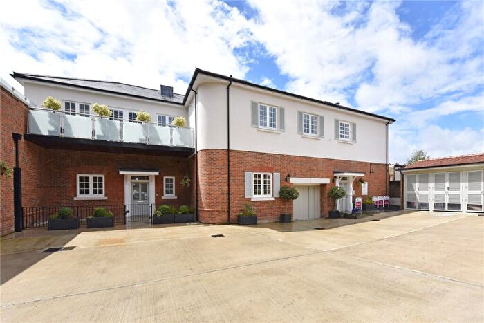 2 Bedroom Apartment To Rent In Windsor House, Dean Street, Marlow, Buckinghamshire, SL7