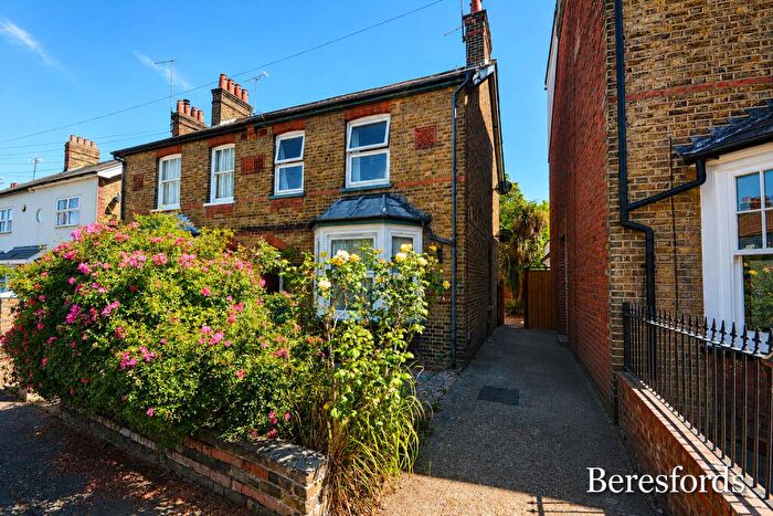 1 Bedroom Semi Detached House To Rent In Upper Bridge Road, CM2