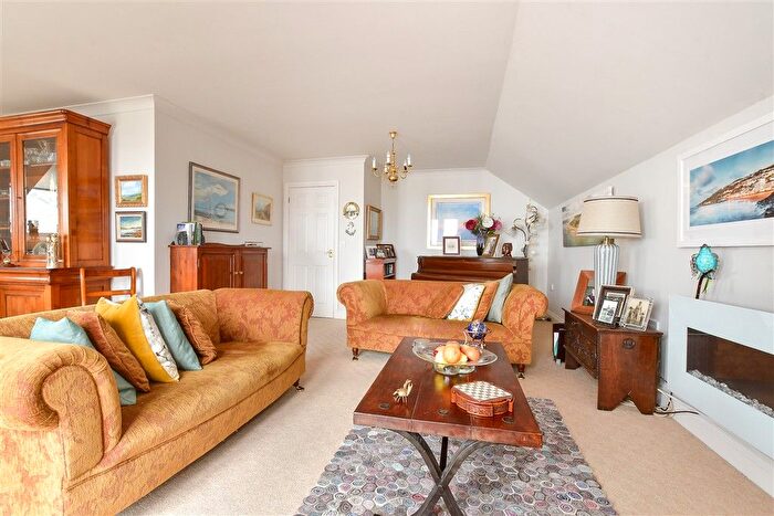 3 Bedroom Detached House For Sale In Southgrove Road, Ventnor, Isle Of Wight, PO38