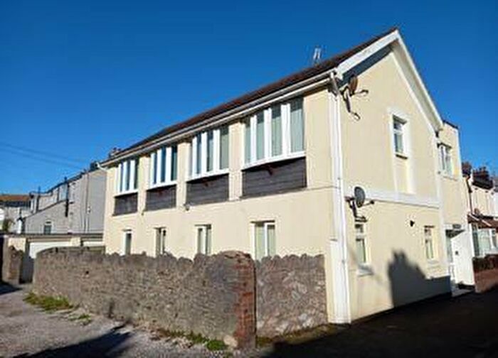 1 Bedroom Flat To Rent In St. Annes Road, Torquay, TQ1