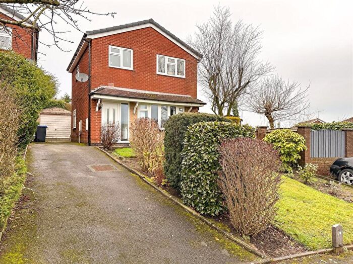 3 Bedroom Detached House For Sale In Hambleton Place, Knypersley, ST8