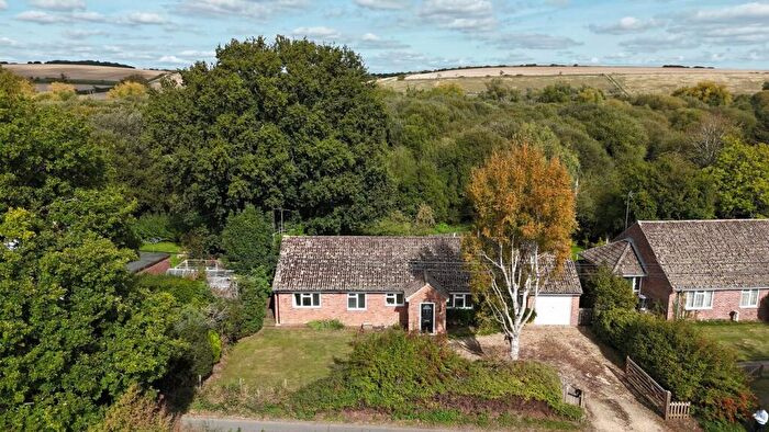 4 Bedroom Detached Bungalow For Sale In Lambourn Road, Weston, Newbury, RG20