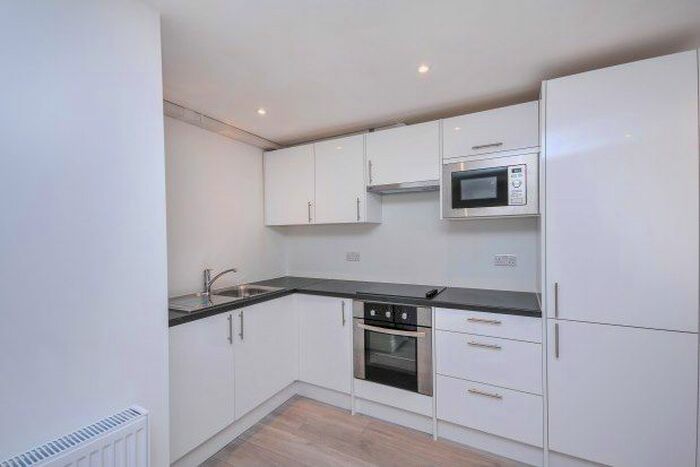 1 Bedroom Flat To Rent In 27 Baring Road, London SE12