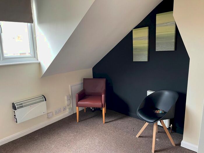 Studio To Rent In Irwin Approach, Leeds, LS15