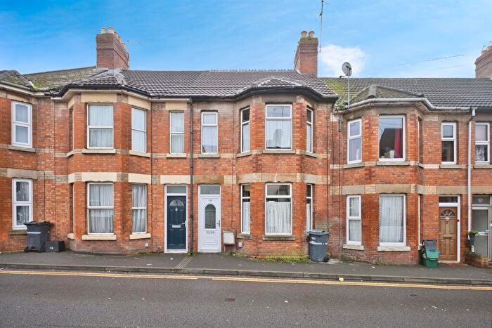 3 Bedroom Terraced House For Sale In Huish, Yeovil, BA20