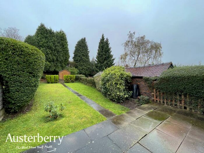 2 Bedroom Semi-Detached House For Sale In Crossway Road, Sneyd Green, Stoke-On-Trent, Staffordshire, ST6