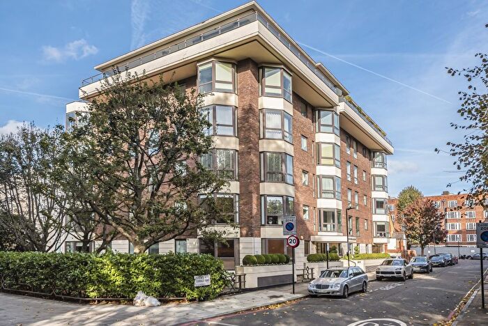 3 Bedroom Flat To Rent In Queens Terrace, St John's Wood, London, NW8