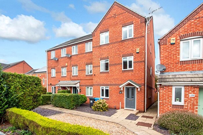 3 Bedroom Town House For Sale In Westminster Avenue, Sandiacre, Nottingham, Nottinghamshire, NG10