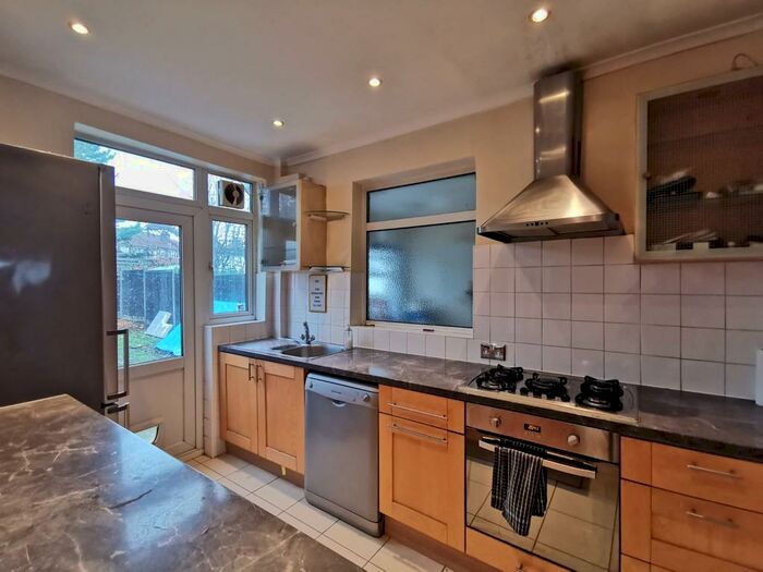 4 Bedroom Semi-Detached House To Rent In Tregenna Avenue, Harrow, HA2