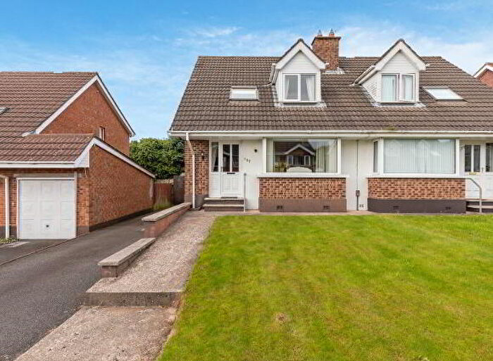 3 Bedroom Semi-Detached House For Sale In Dunlady Manor, Belfast, BT16