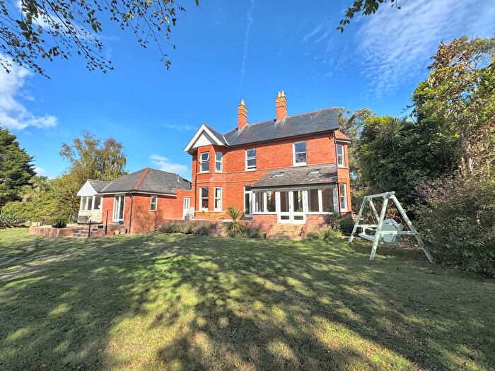 6 Bedroom Detached House For Sale In Isca Road, Exmouth, EX8