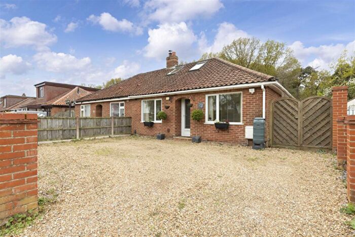 3 Bedroom Semi-Detached Bungalow For Sale In Hercules Road, Hellesdon, NR6