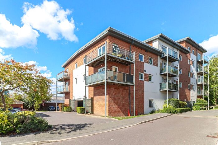 2 Bedroom Flat For Sale In Observer Drive, Mayfair Court Observer Drive, WD18