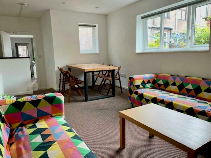 4 Bedroom House To Rent In Orme Road, Bangor, Gwynedd, LL57