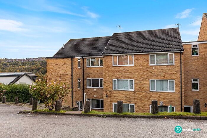 2 Bedroom Flat For Sale In Laxey Road, Sheffield, S6