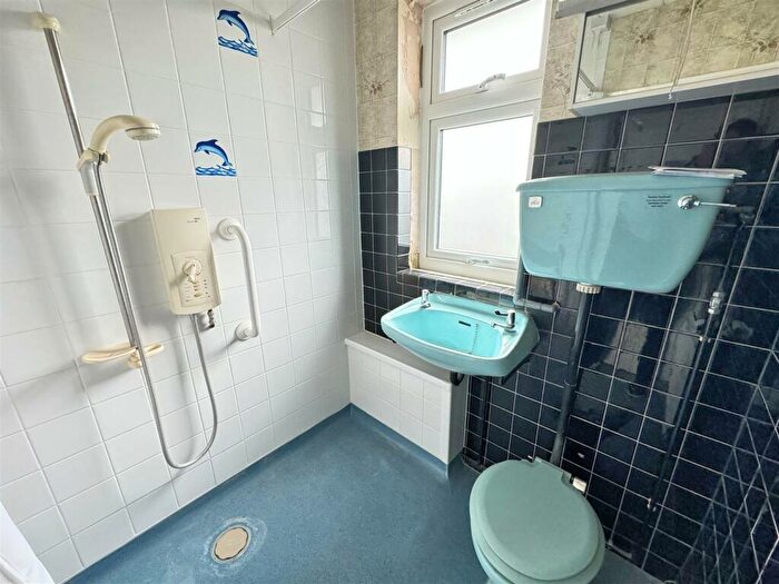 2 Bedroom Terraced House For Sale In Carrington Crescent, Wendover, HP22