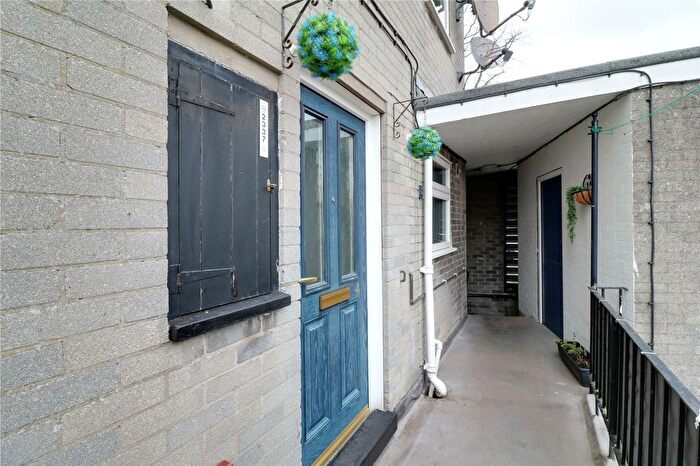 2 Bedroom Maisonette For Sale In Cross Hill View, Barrow-Upon-Humber, DN19