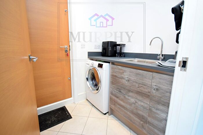 4 Bedroom Detached House For Sale In Conqueror Way, Pontefract, WF8