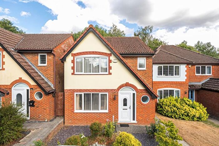 3 Bedroom Detached House For Sale In Whiffen Walk, East Malling, West Malling, ME19
