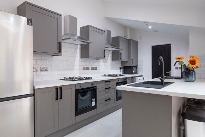 1 Bedroom House To Rent In Cheviot Street, Lincoln, Lincolnshire, LN2