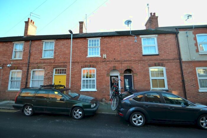 2 Bedroom Property To Rent In High Street, Kingsthorpe, Northampton NN2