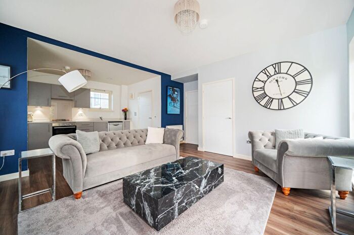 1 Bedroom Flat For Sale In Glenalmond Place, Edinburgh, EH11