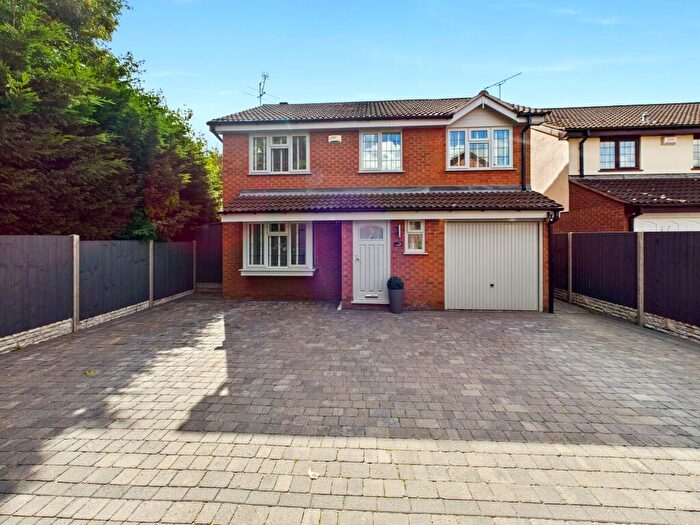 4 Bedroom Detached House For Sale In High Beech, Allesley Green, Coventry, CV5