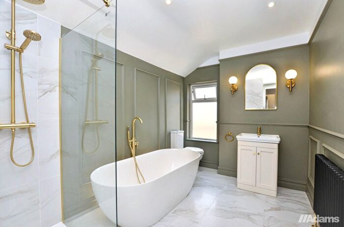 3 Bedroom Terraced House For Sale In Greenway Road, Runcorn, WA7