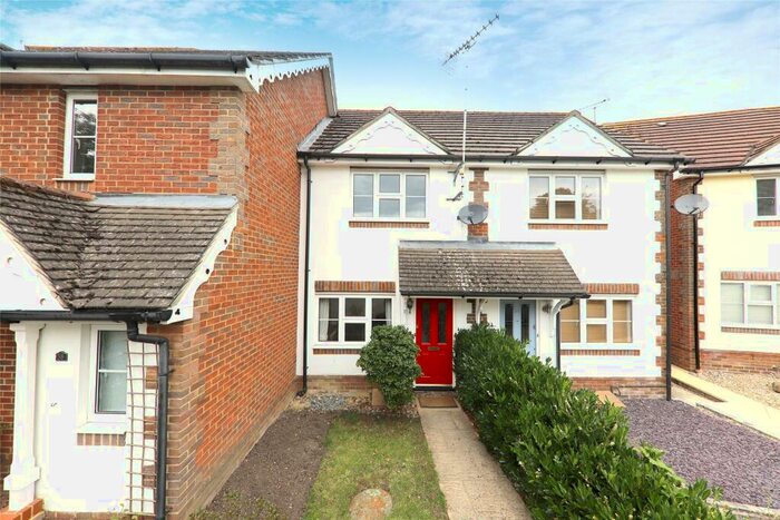 2 Bedroom End Of Terrace House To Rent In Lyon Oaks, Warfield, Berkshire, RG42