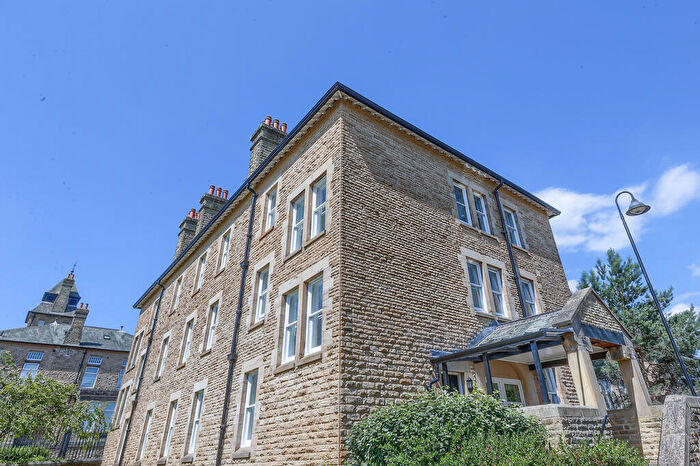 3 Bedroom Apartment For Sale In Woodale House, Clifford Drive, Menston, Ilkley, Leeds, LS29