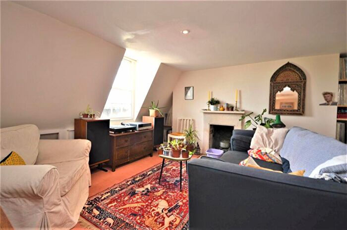 2 Bedroom Apartment To Rent In Bladud Buildings, Bath, Somerset, BA1