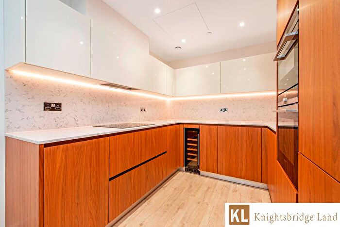 2 Bedroom Flat To Rent In Perilla House, Stable Walk, London, E1