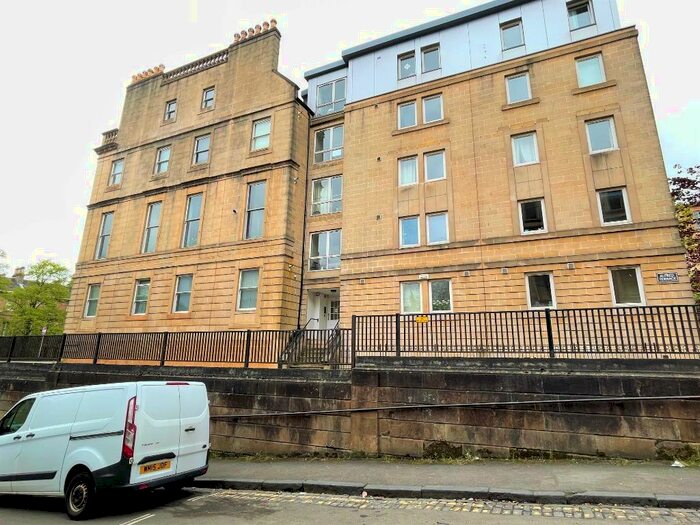 3 Bedroom Flat To Rent In Alfred Terrace, Hillhead, Glasgow, G12