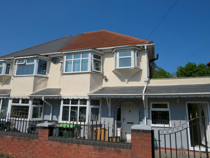 3 Bedroom House To Rent In St Pauls Road, Smethwick, B66