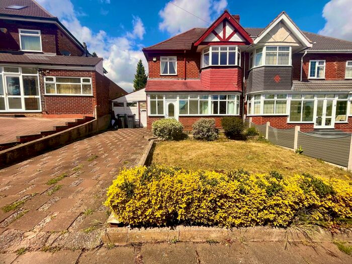 3 Bedroom Semi-Detached House To Rent In Eastbourne Avenue, Birmingham, B34