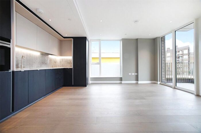 2 Bedroom Apartment To Rent In Kennington Lane, London, SE11